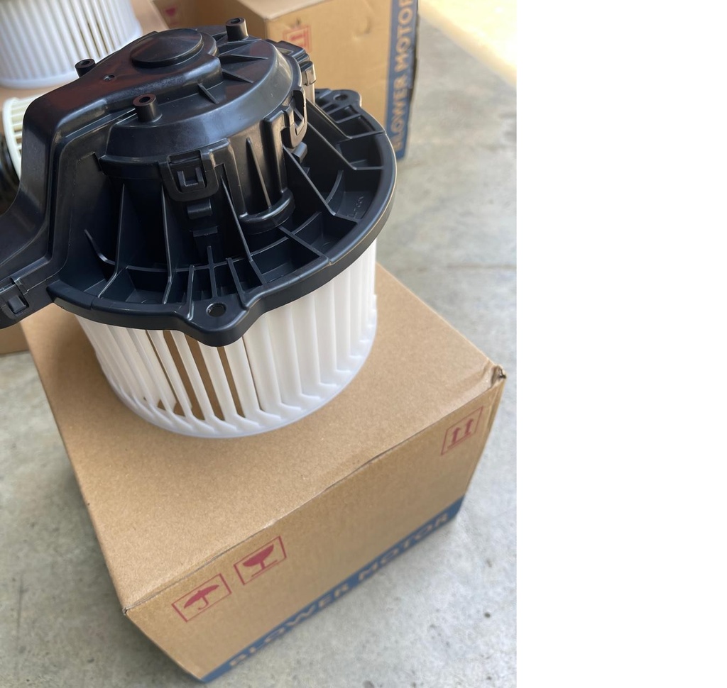 BM MAZDA BT50 13-18